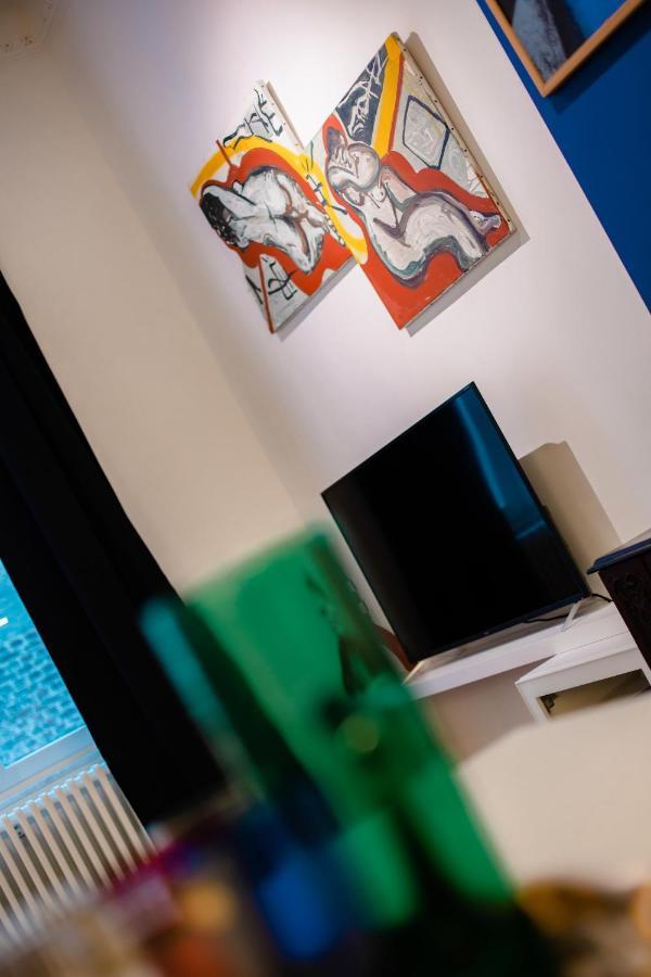 Gitadin Lägenhet Liège Exteriör bild